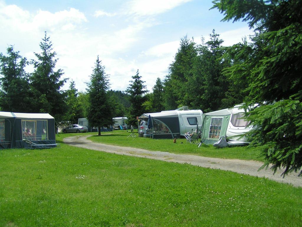 Camping 2000 Янув-Дул Экстерьер фото